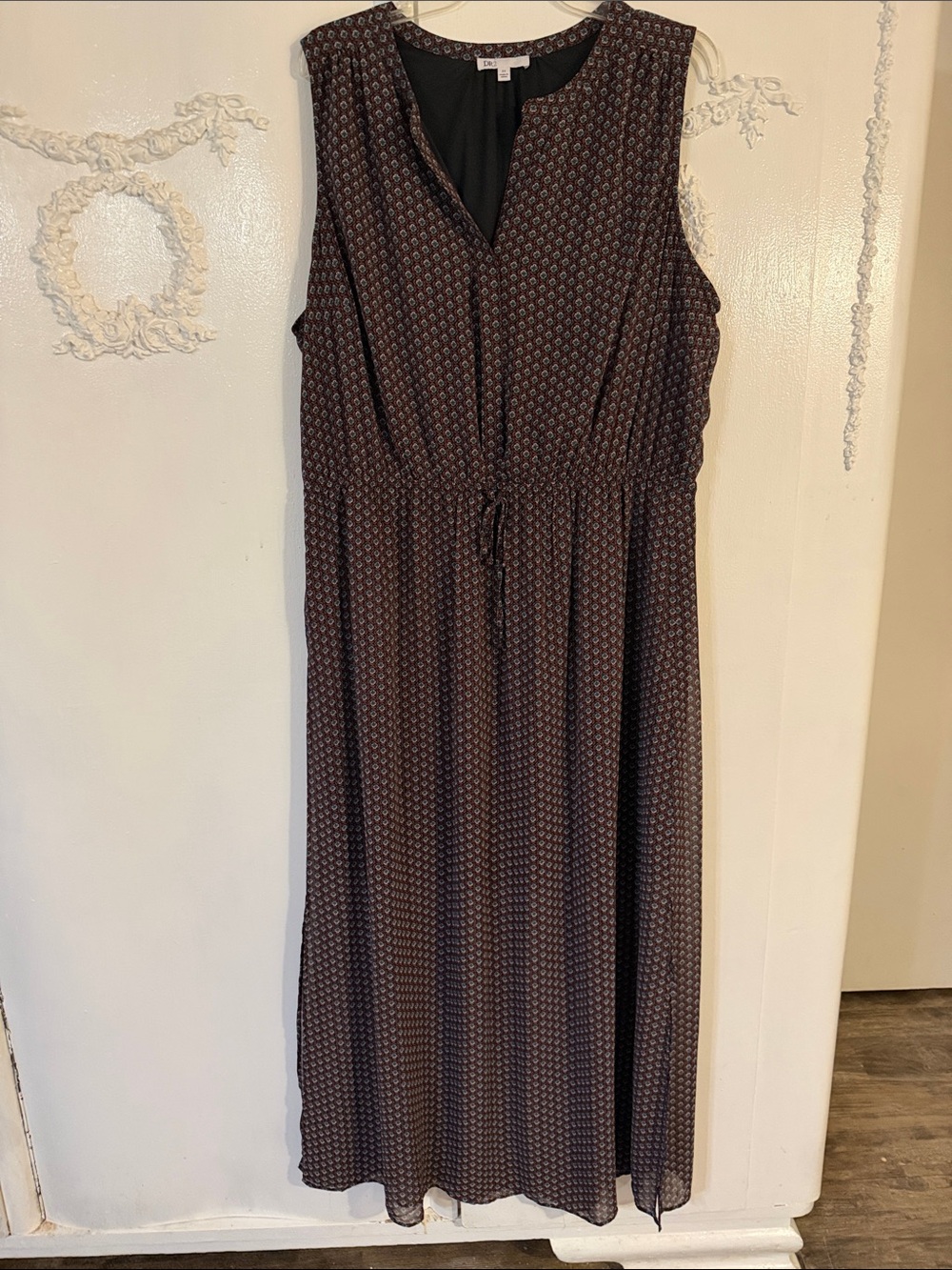 DR2 Brown Printed Sleeveless Maxi Dress